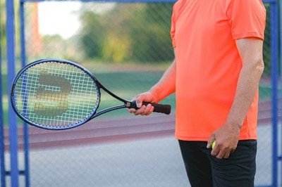 Sådan bliver du dygtigere til tennis