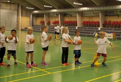 60 børn på håndboldskole i Løgstør HK