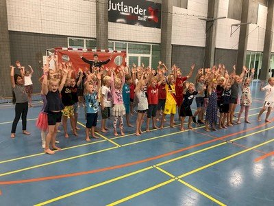 Håndboldkaravane slog lejr i Løgstør
