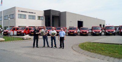 Auto Fjerritslev leverer 11 nye biler til murerfirma