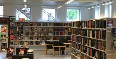 Flere siddepladser på vej på Løgstør Bibliotek